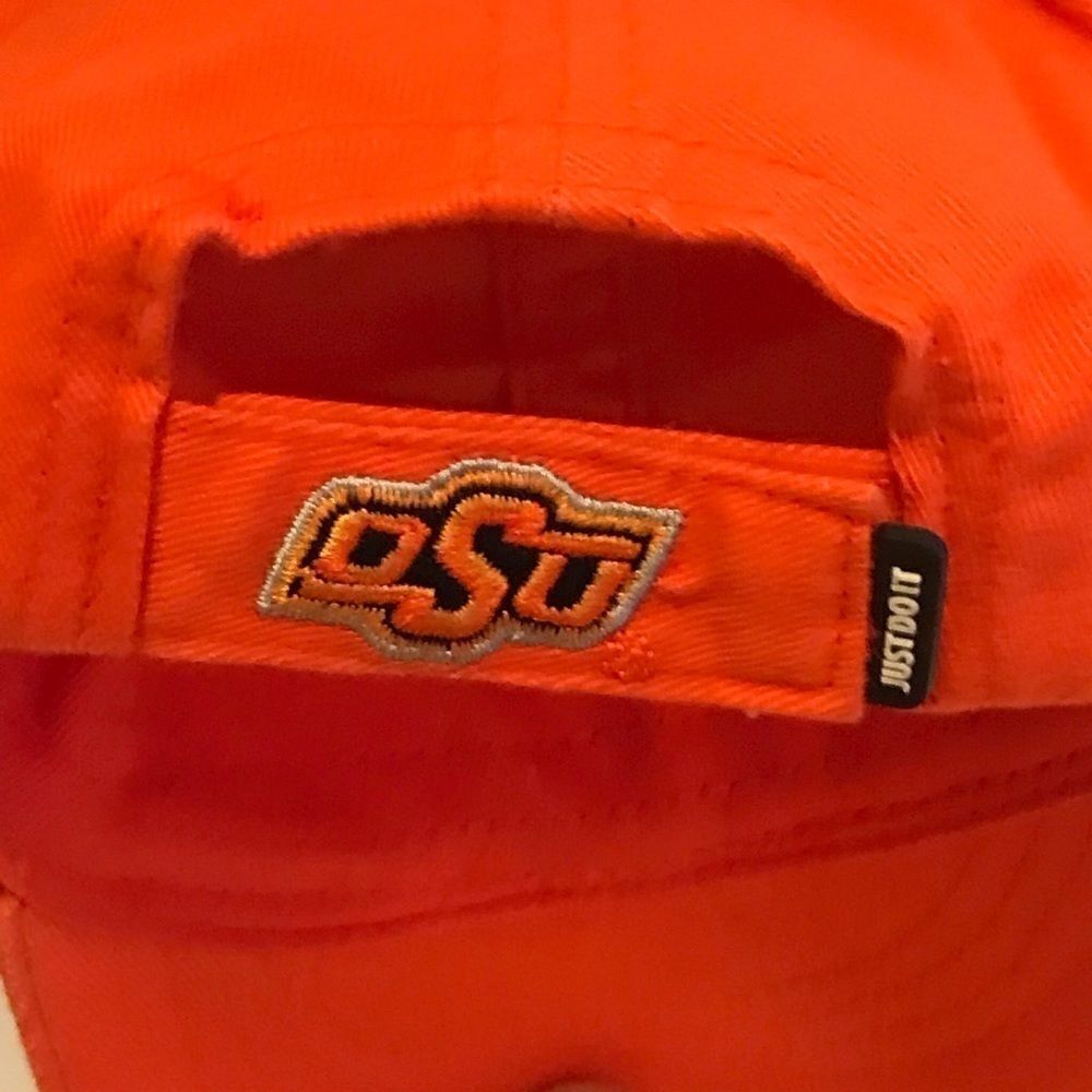 Nike Oklahoma State University Kid's Newborn Hat - Picture 9 of 11